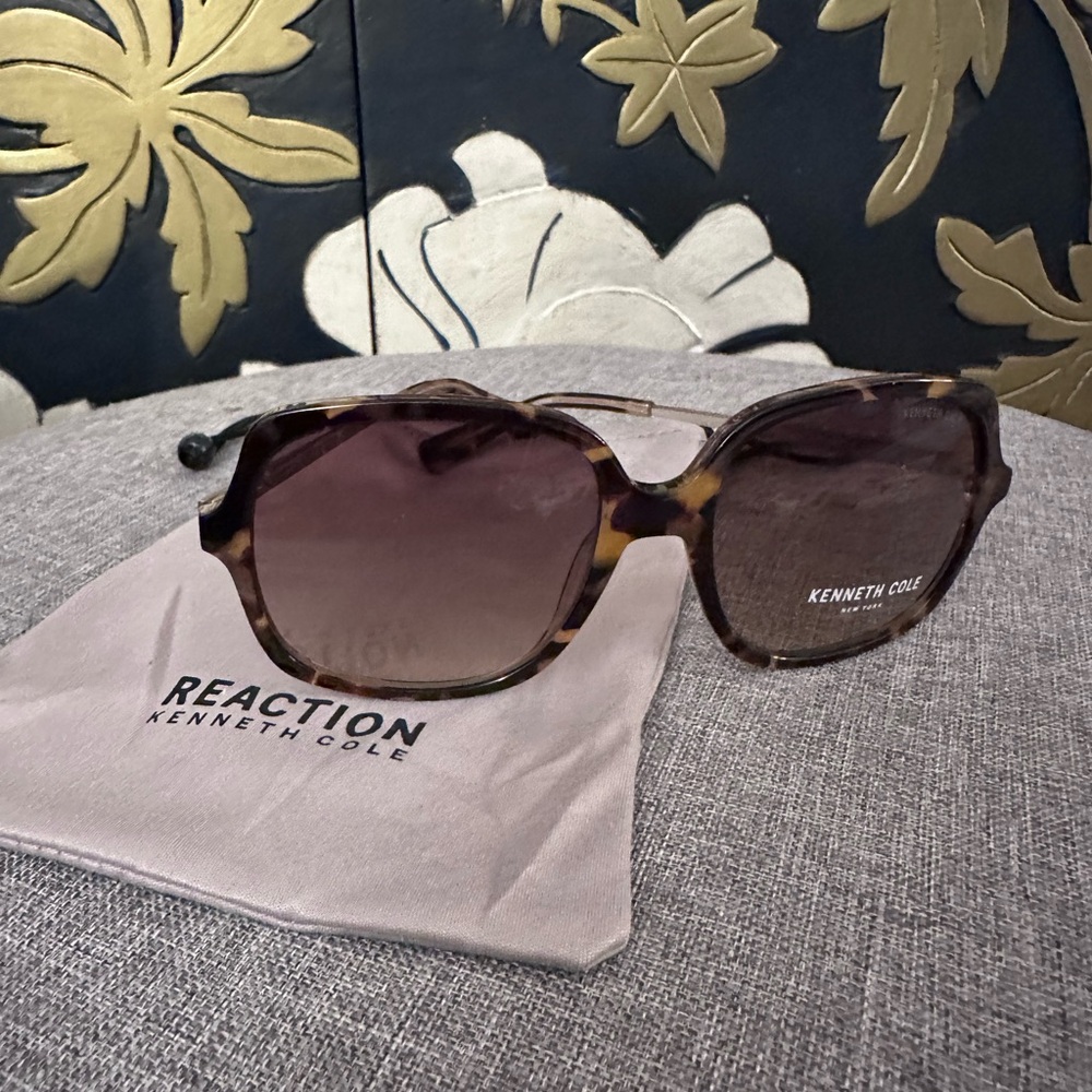 Kenneth Cole Tortoise Shell Sunglasses